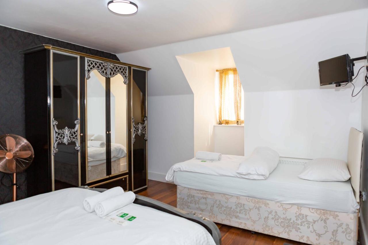 Benjamin Guest House Yiewsley Экстерьер фото